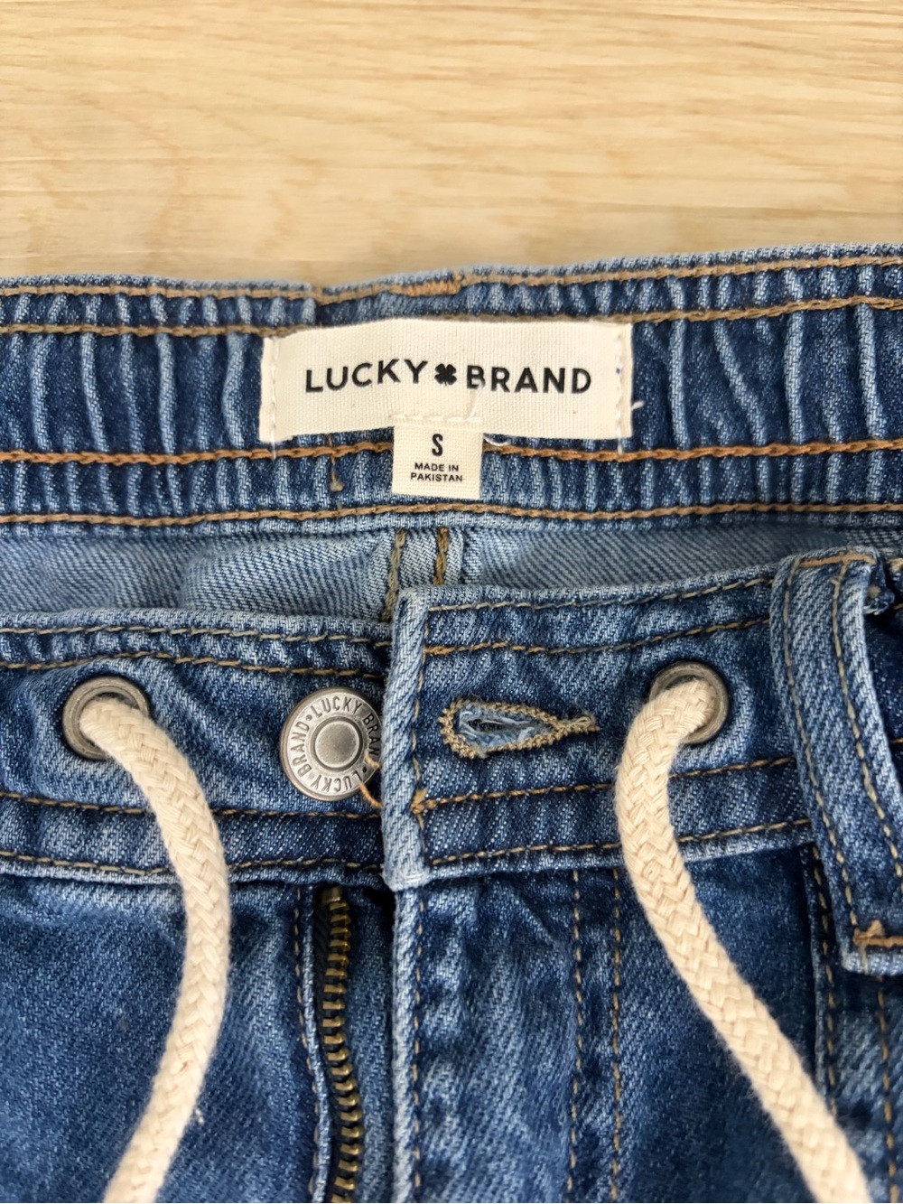 Lucky Brand Flowy Coastal Boho Blue Wide Leg Drawstring Jeans. Size Small - Picture 5 of 5